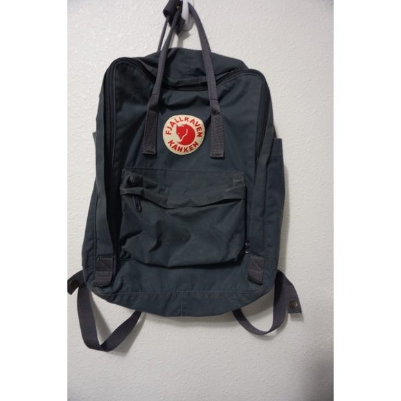 Fjallraven Handbags - Fjallraven Kanken Backpack + Mystery Pins
